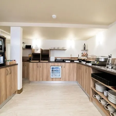 Quality Centre Hotel 3*