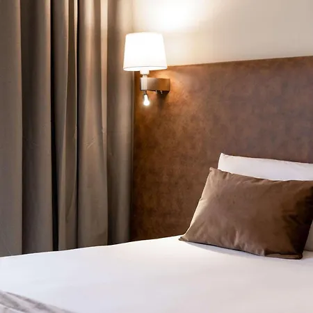 Quality Centre Hotel 3*