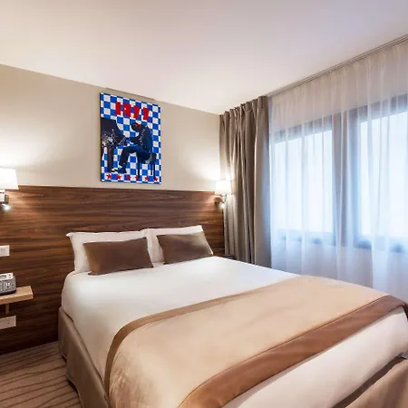 Hotel Quality Centre 3*