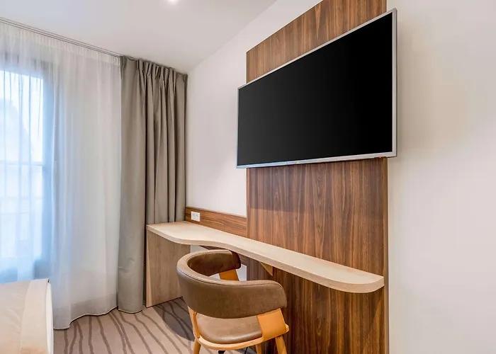 Quality Centre Отель Тулуза