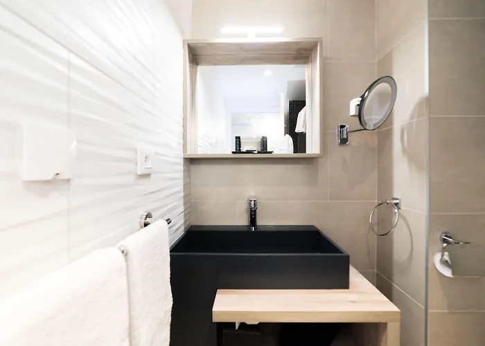 アルビオン 3* トゥールーズ