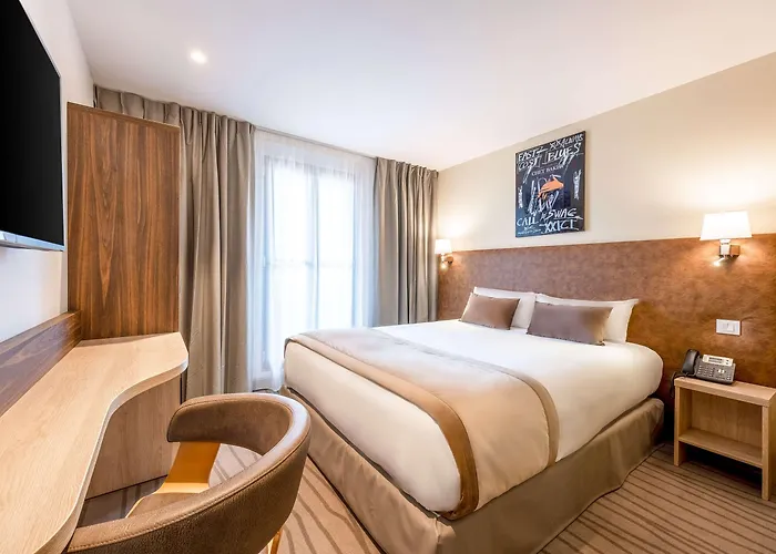 Отель Quality Centre 3*