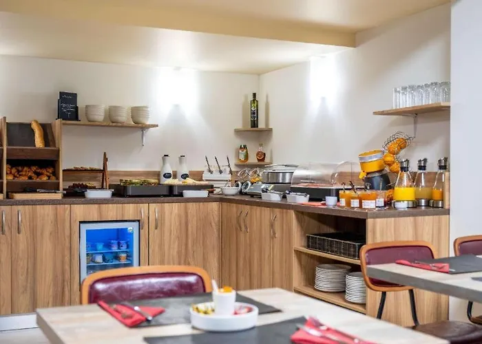 Quality Centre 3* Тулуза